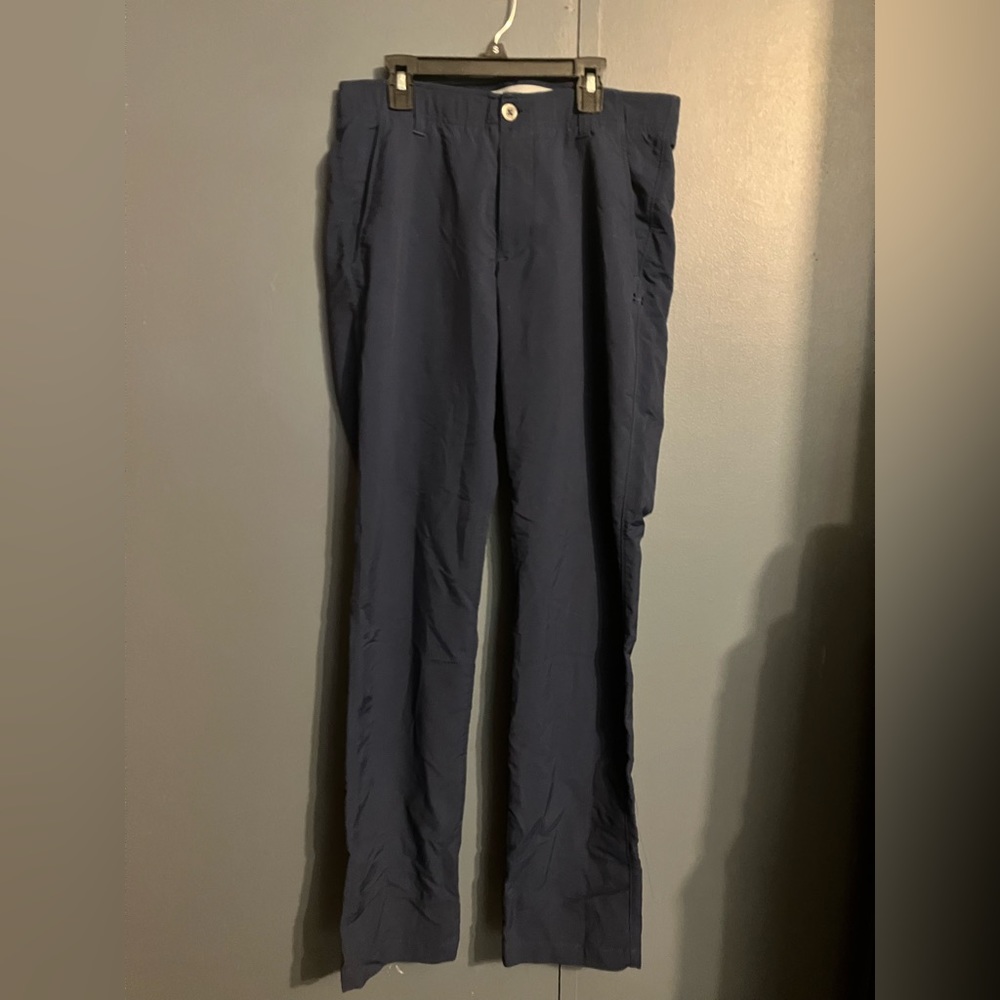 Under Armour Men’s Pants Size 32/34 Navy Golf(?) Pants